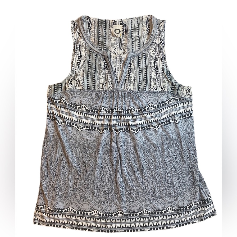 Anthropologie Akemi & Kin Grey Black & White Pattern Sleeveless Top Size S